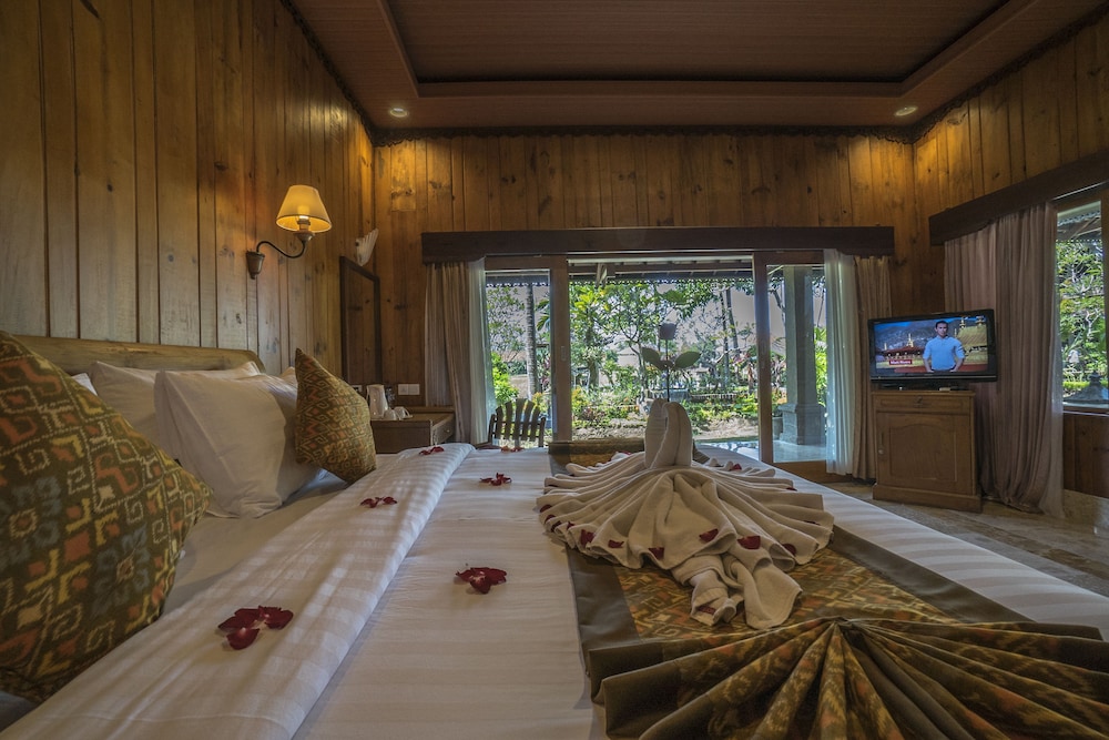 Deluxe Room, 1 Bedroom, Terrace, Garden View - Photo 7