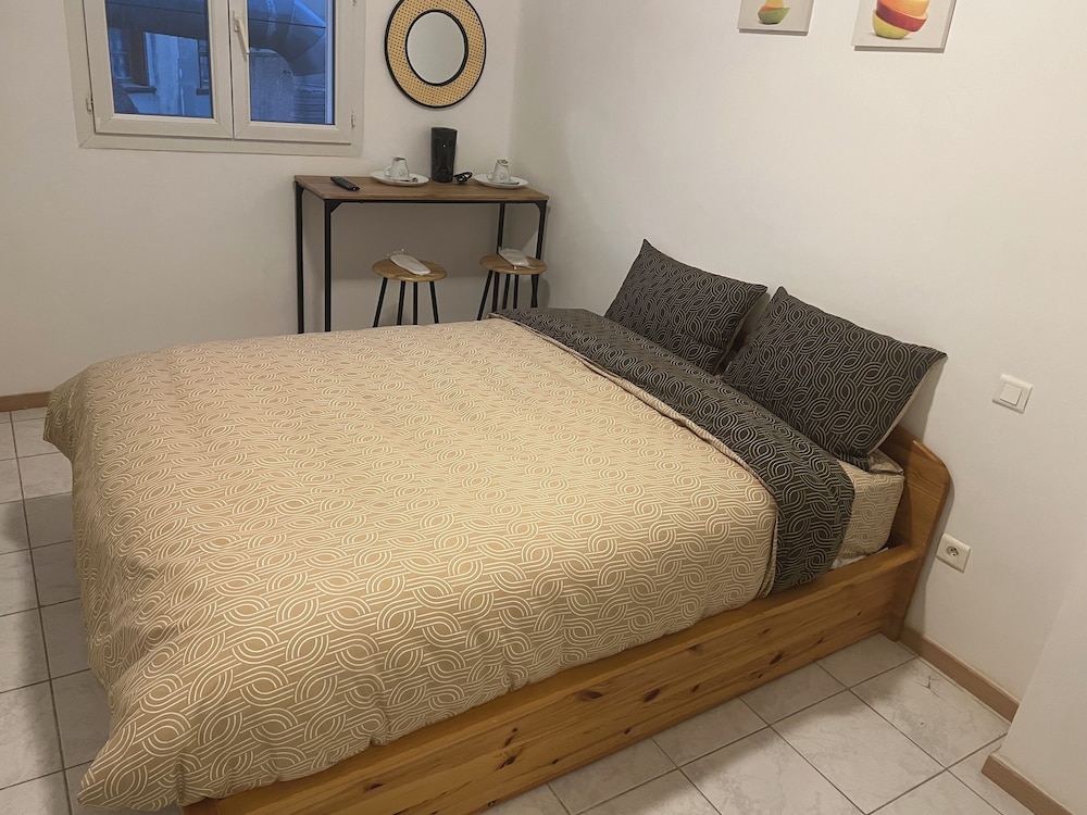 Basic Double Room
