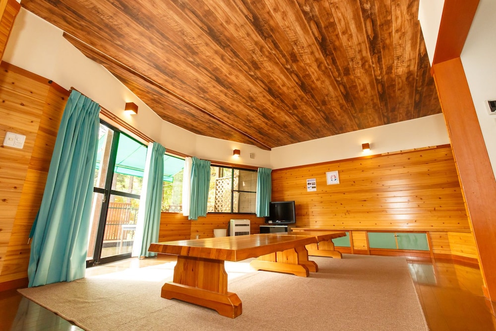 Cottage C
