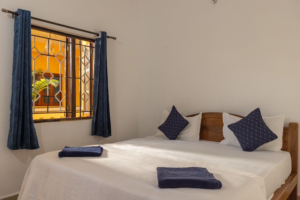 Deluxe Room - Photo 1