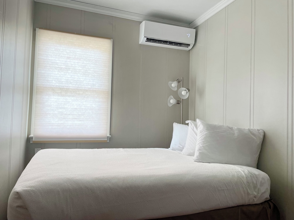 Basic Room photo 1