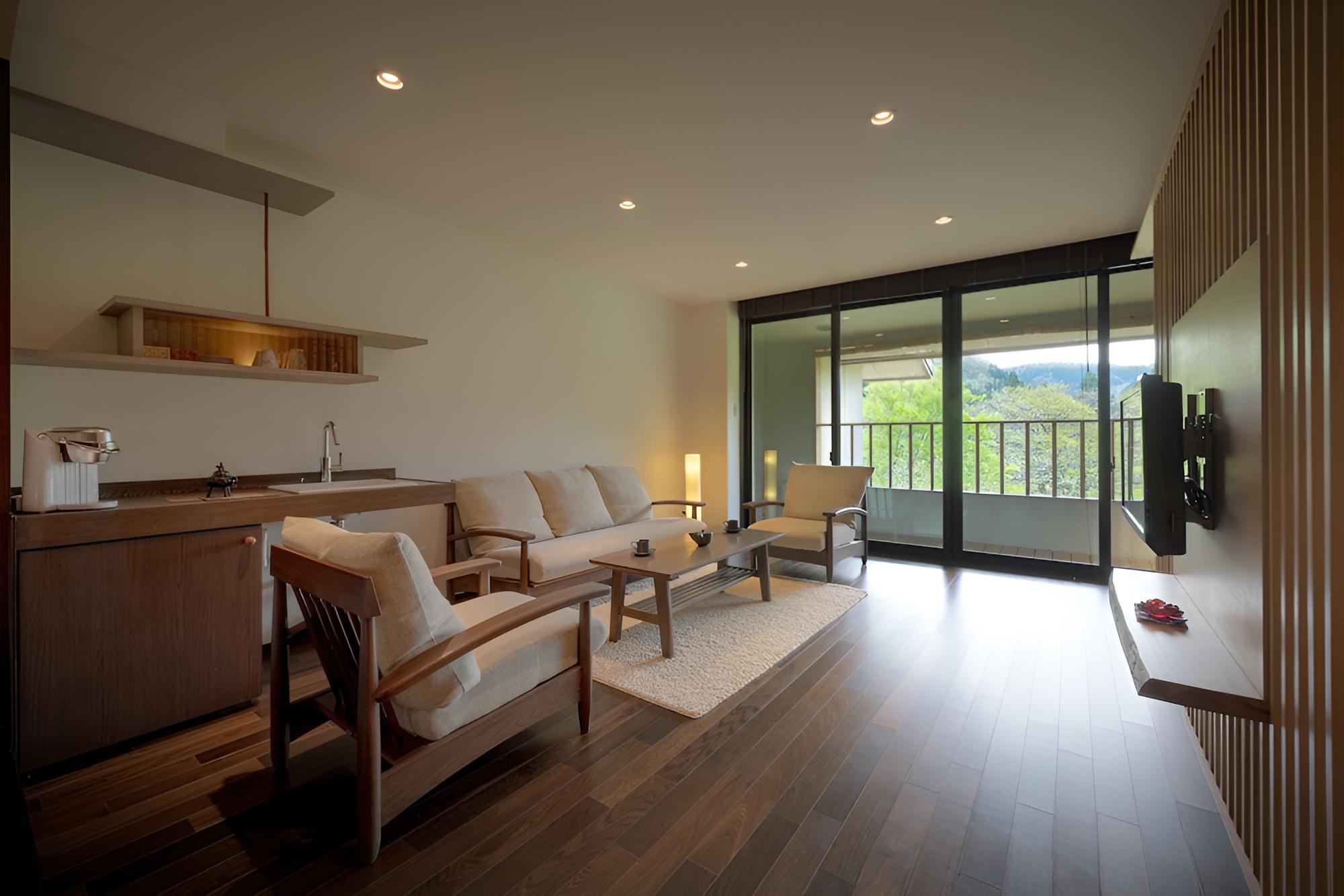 Special Japanese Western room, Mountain view photo 2