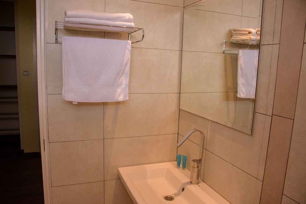 Business Apartment, 2 Bedrooms, City View photo 2