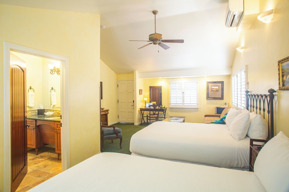 Premium Room, Multiple Beds photo 1