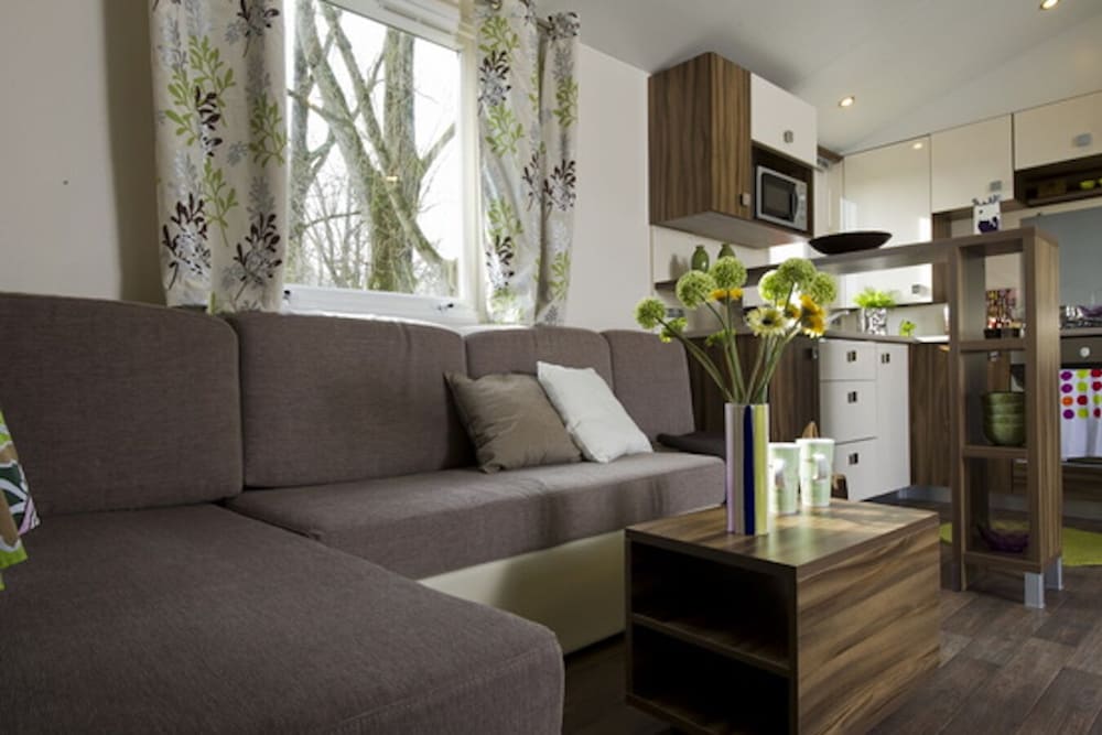 Family Mobile Home (6-8 people) photo 3