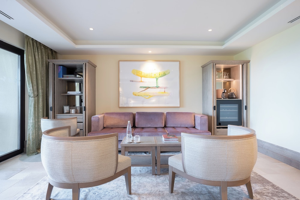 Suite (Calista) photo 2