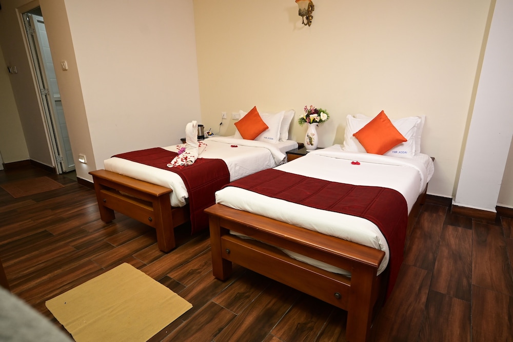Deluxe Twin Room - Photo 10