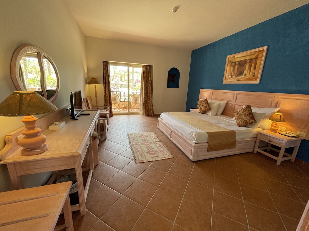 Standard Double or Twin Room, Garden View - Photo 22