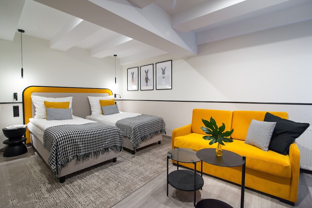 Premium Twin Room