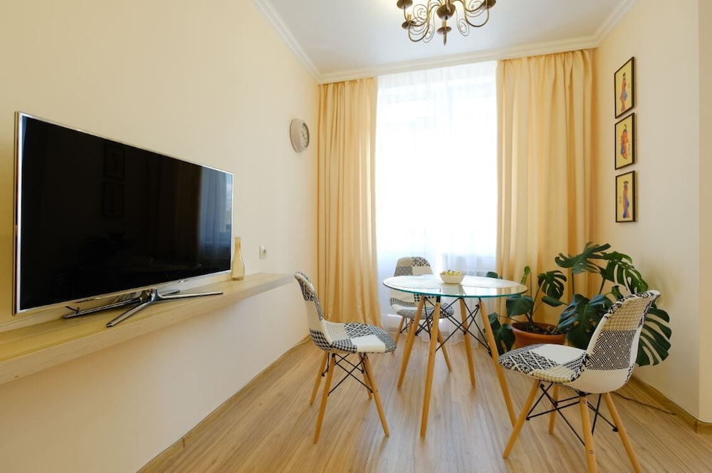 Apartment (2) photo 3