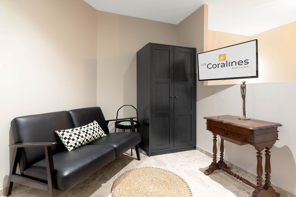 Classic Room - Photo 5
