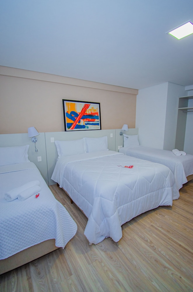 Standard Triple Room - Photo 1