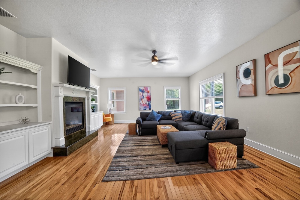 House, 3 Bedrooms