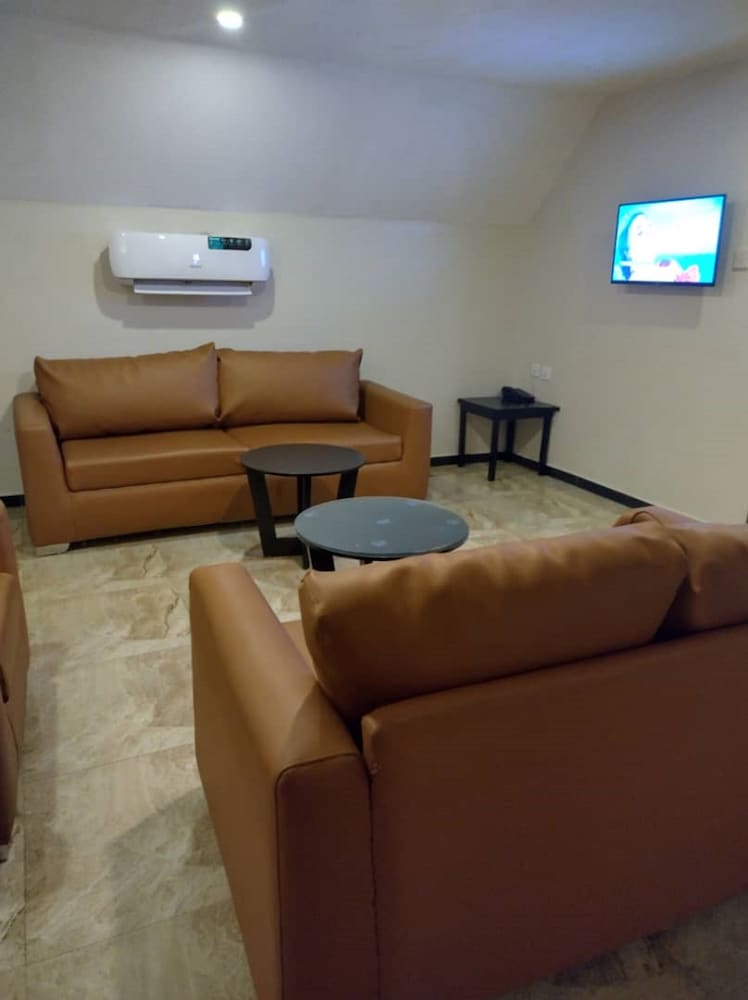 Royal Suite - Photo 4