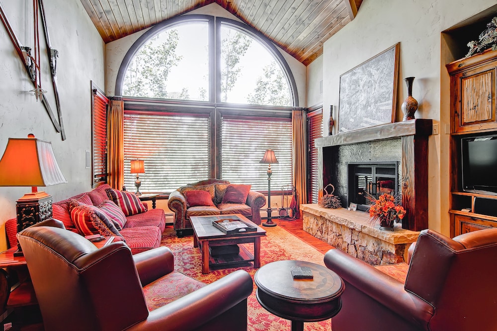 Highlands Lodge 3 Bedroom + Loft Platinum photo 1