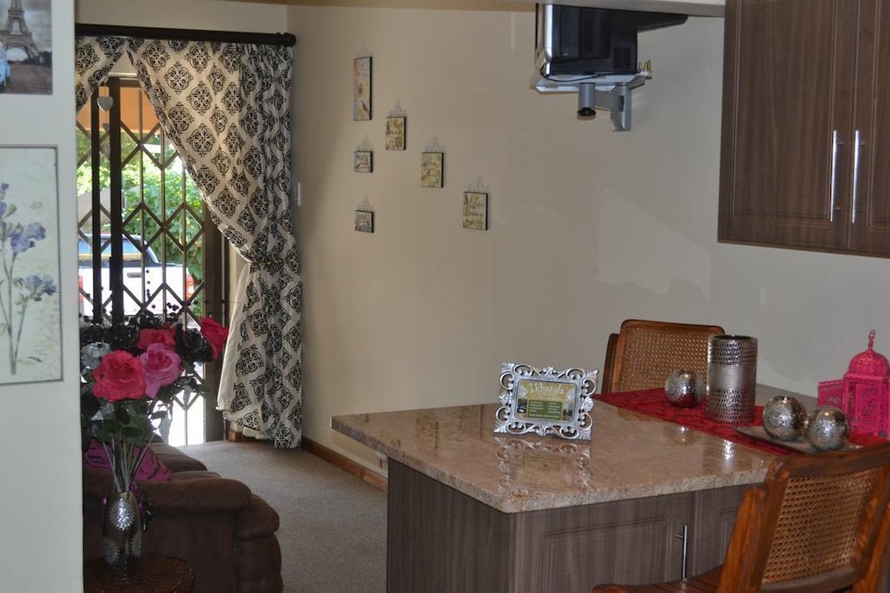 Standard House photo 2
