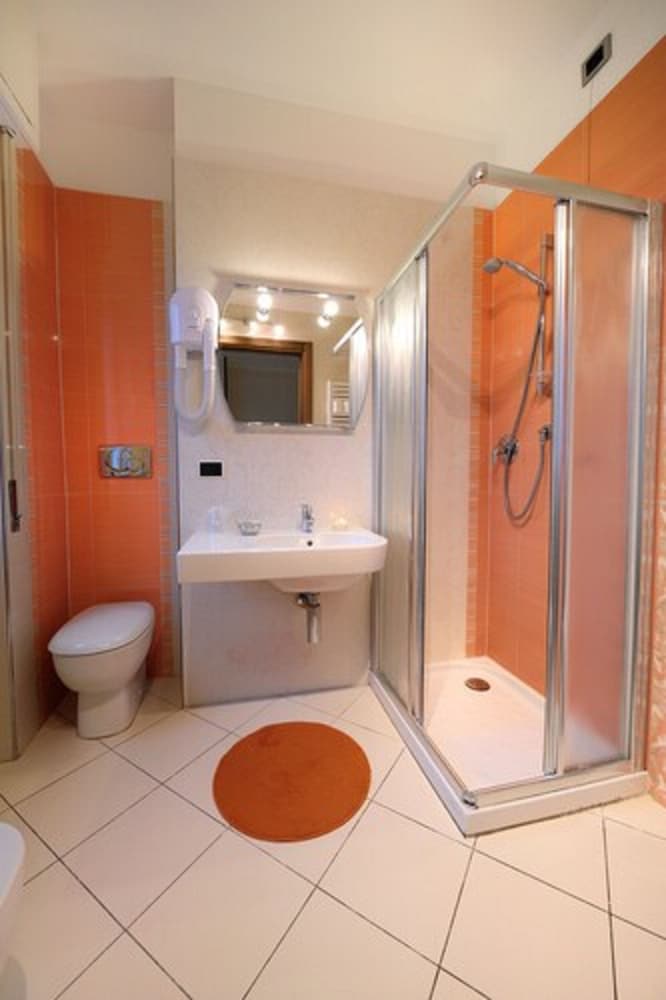 Double Room Single Use, Balcony photo 3