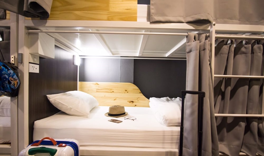 12 Bunk Beds Female Dormitory photo 3
