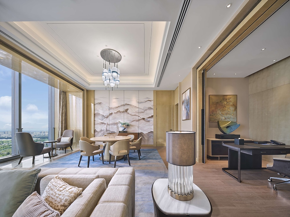 Ambassador Suite