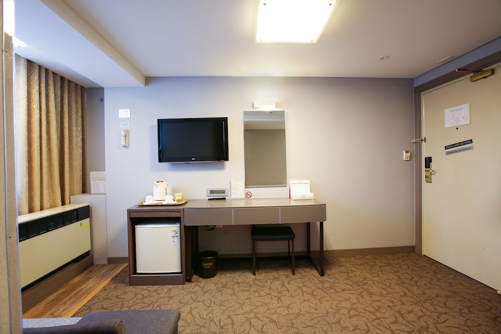 Standard Double Room (NO PARKING) - Photo 5