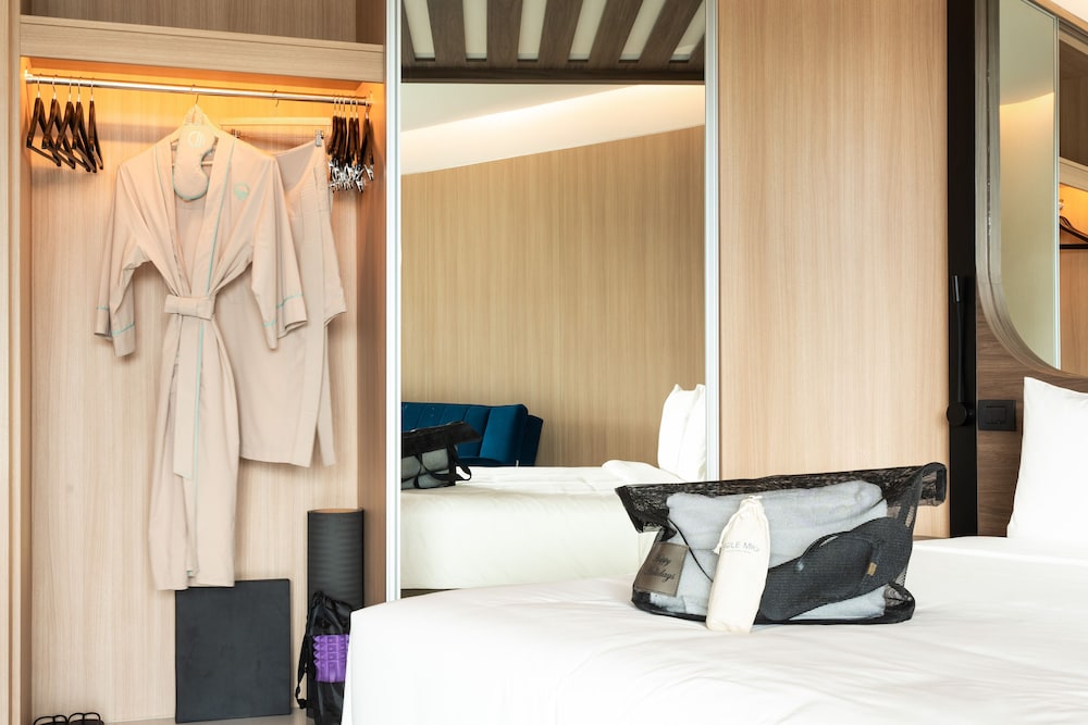 Premium Double Room, 1 King Bed (Wellness Deluxe Room)