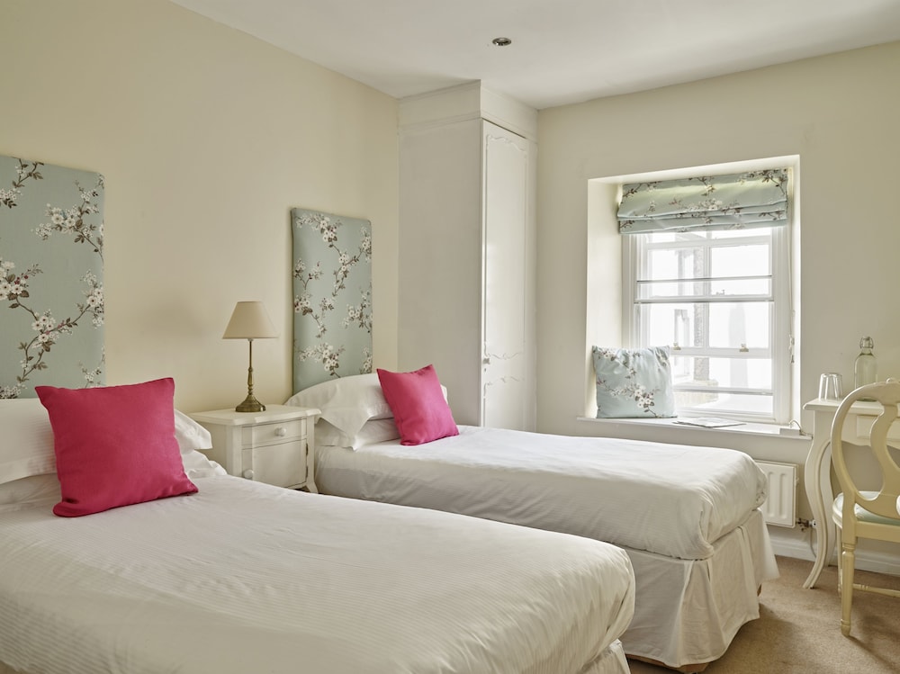 Twin Room photo 1