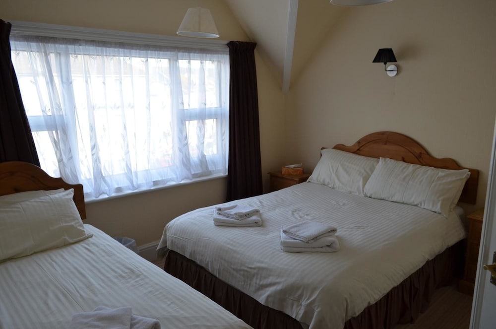 Family Triple Room, Multiple Beds, Non Smoking photo 3
