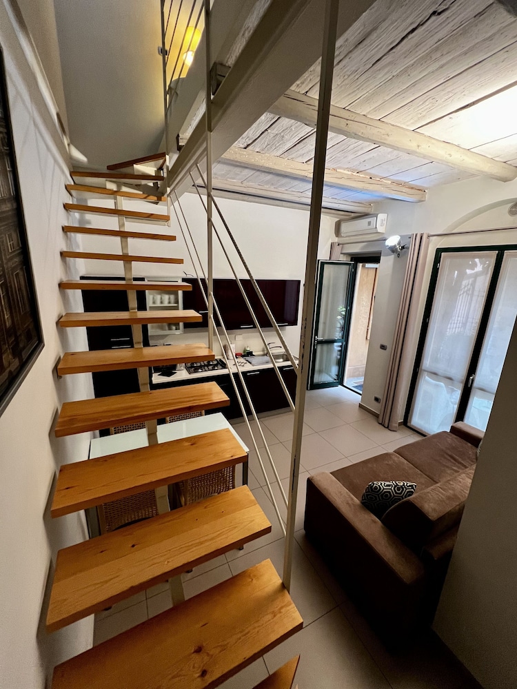Duplex Apartment - Photo 3