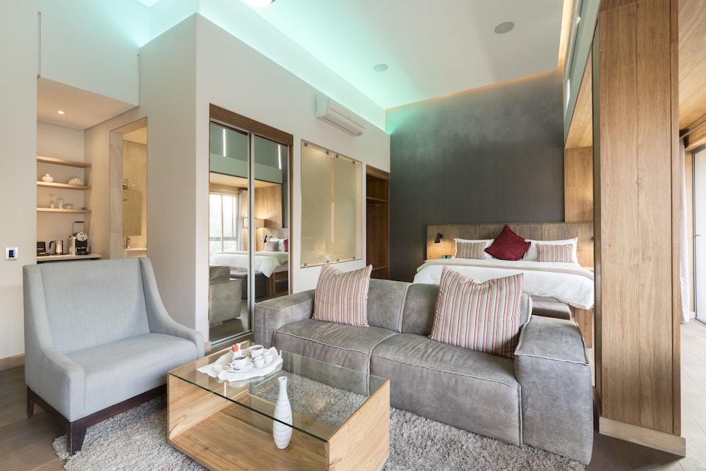 Presidential Suite (Double) photo 2