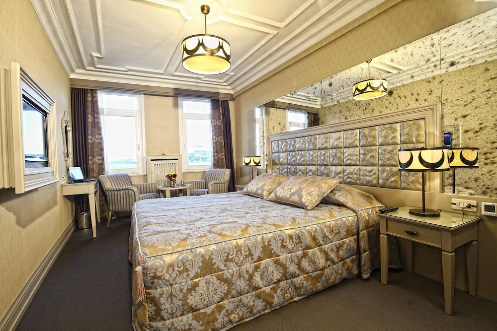 Deluxe Room, Sea View - Photo 1