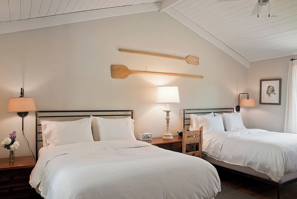 Standard Room, 2 Queen Beds