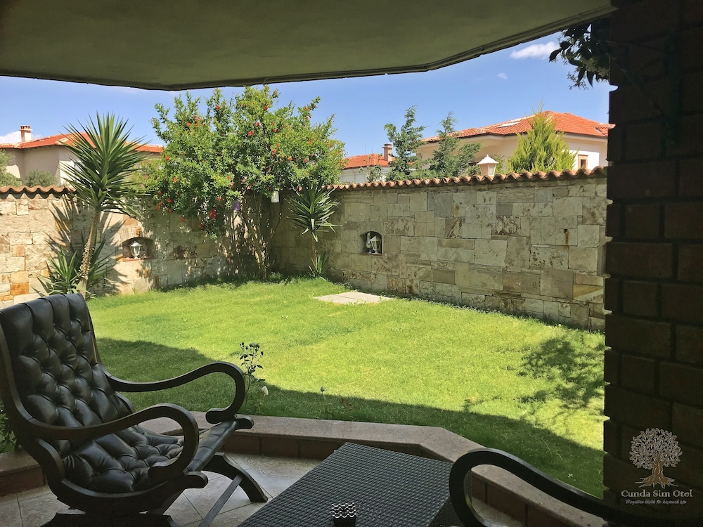 Standard Double Room, Garden View photo 2