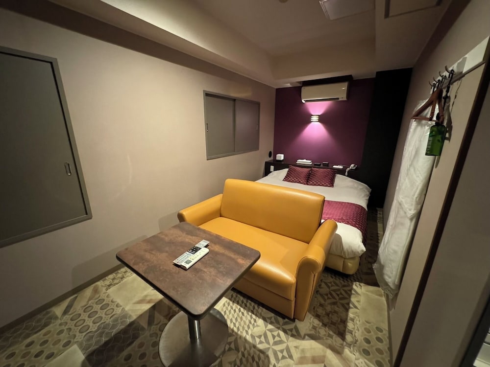 Basic Double Room photo 2