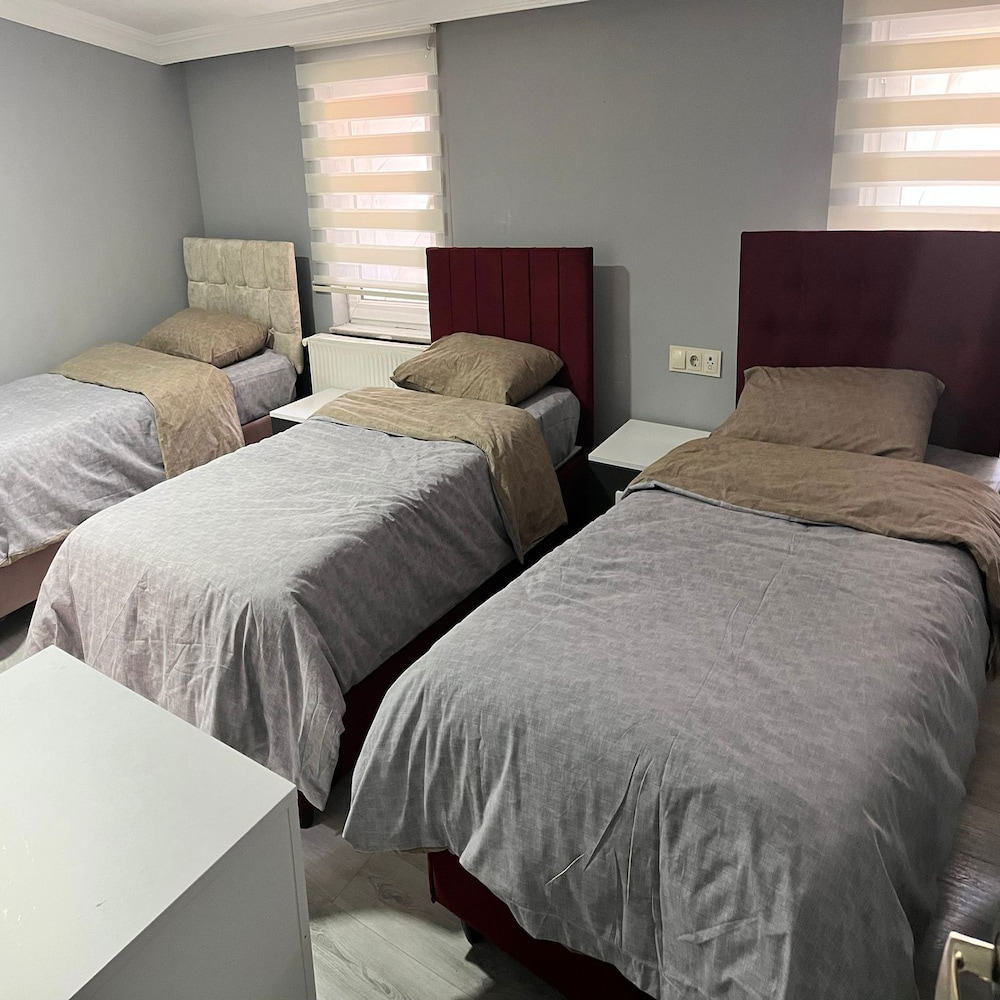 Grand Room photo 1