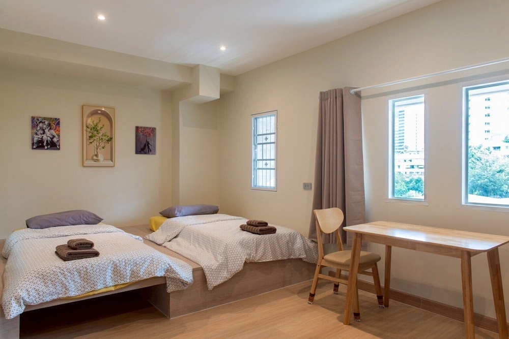 Studio Twin Room