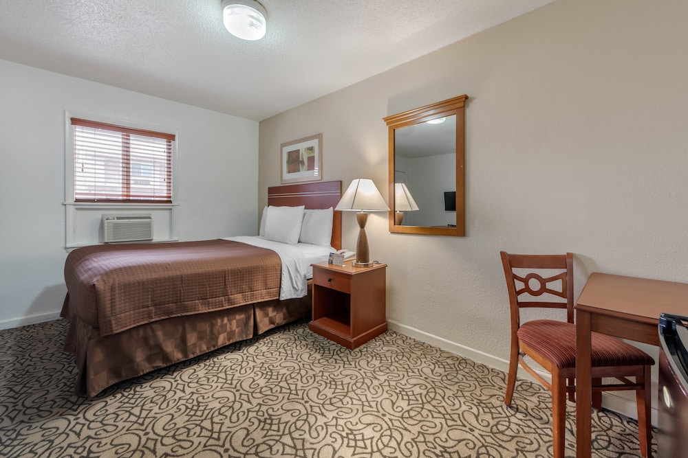 Standard Room photo 2