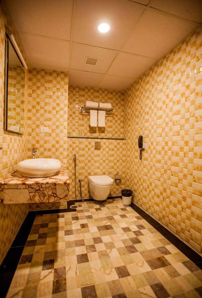 Temple Suite photo 2