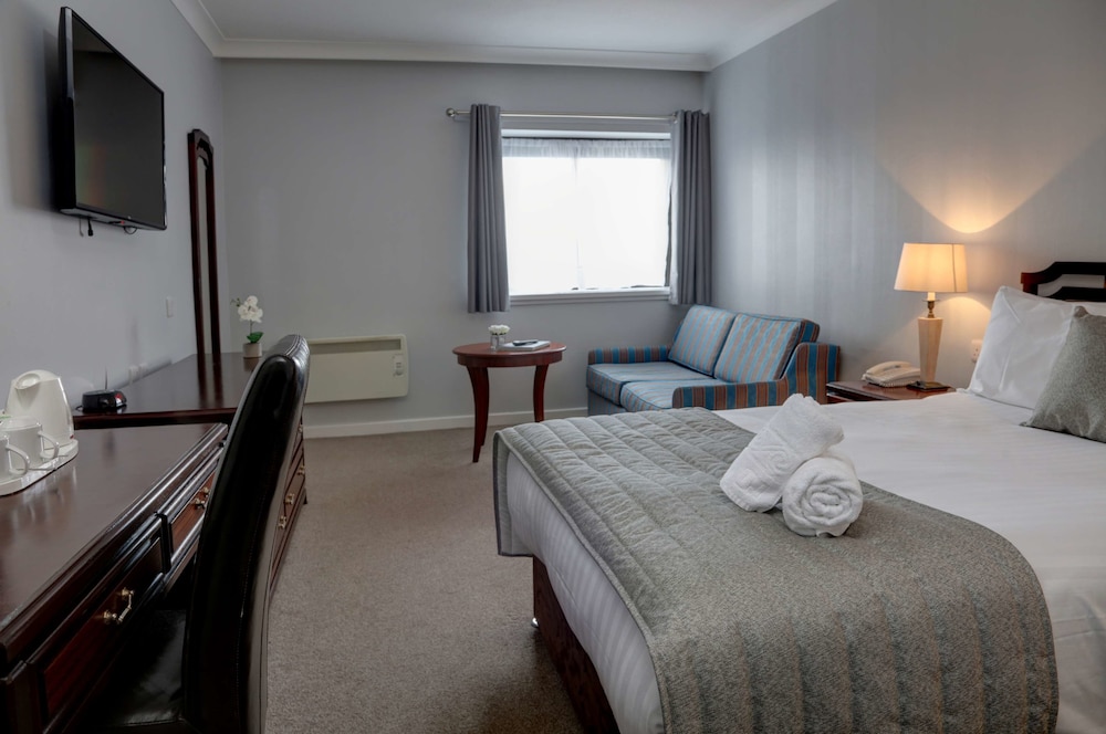 Family Room, Multiple Beds, Non Smoking