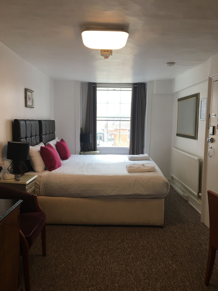 Basic Double or Twin Room photo 1