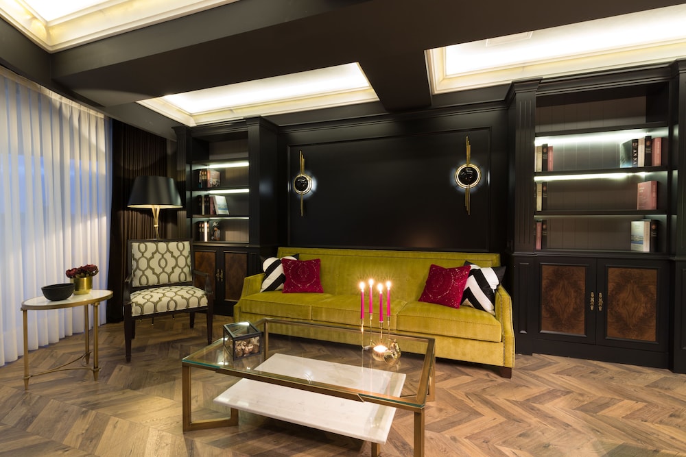Suite, 1 Bedroom thumbnail 6