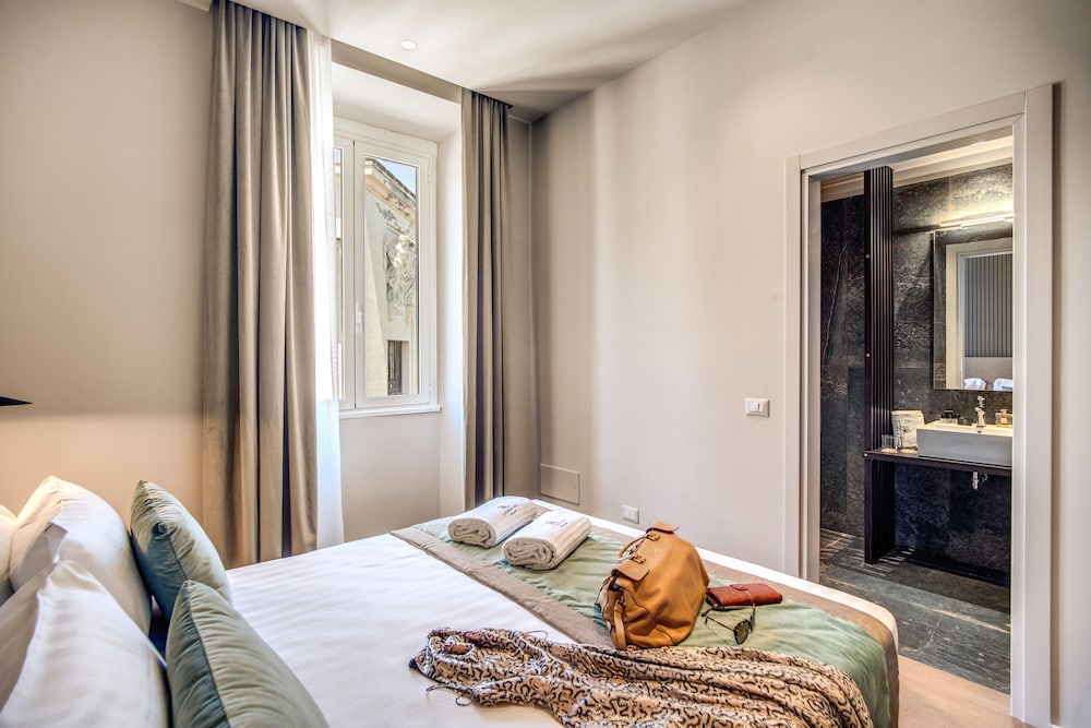 Classic Room, 1 Double Bed, Annex Building (Via Agostino Depretis 70)