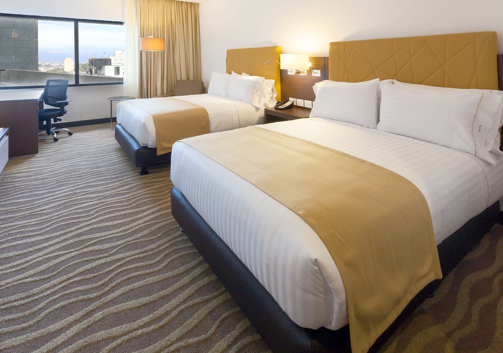 Standard Room, 2 Double Beds photo 1