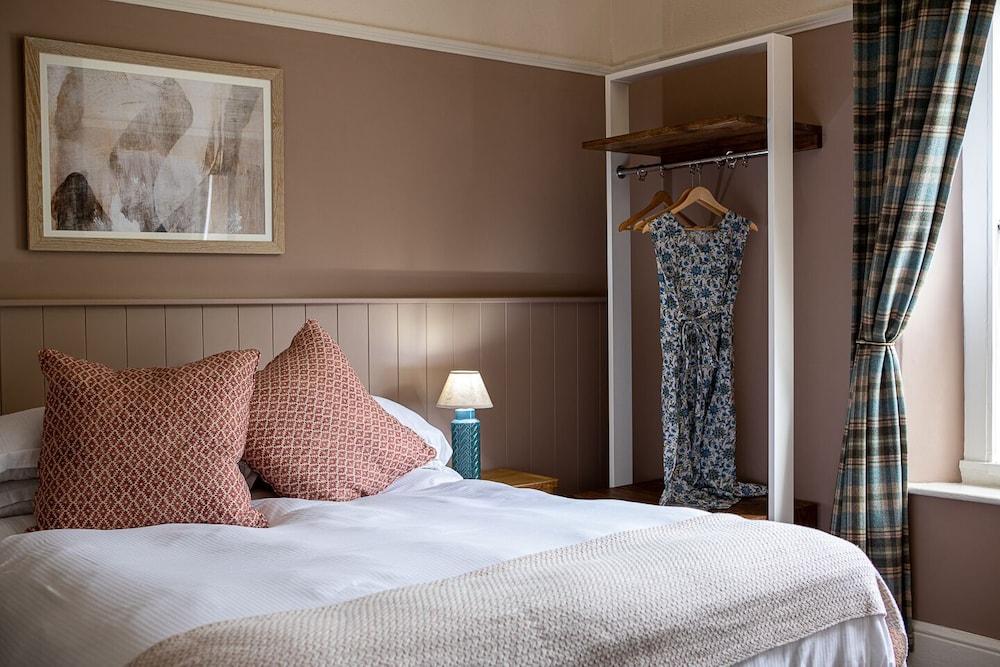 Family Double Or Twin Room, Ensuite photo 2