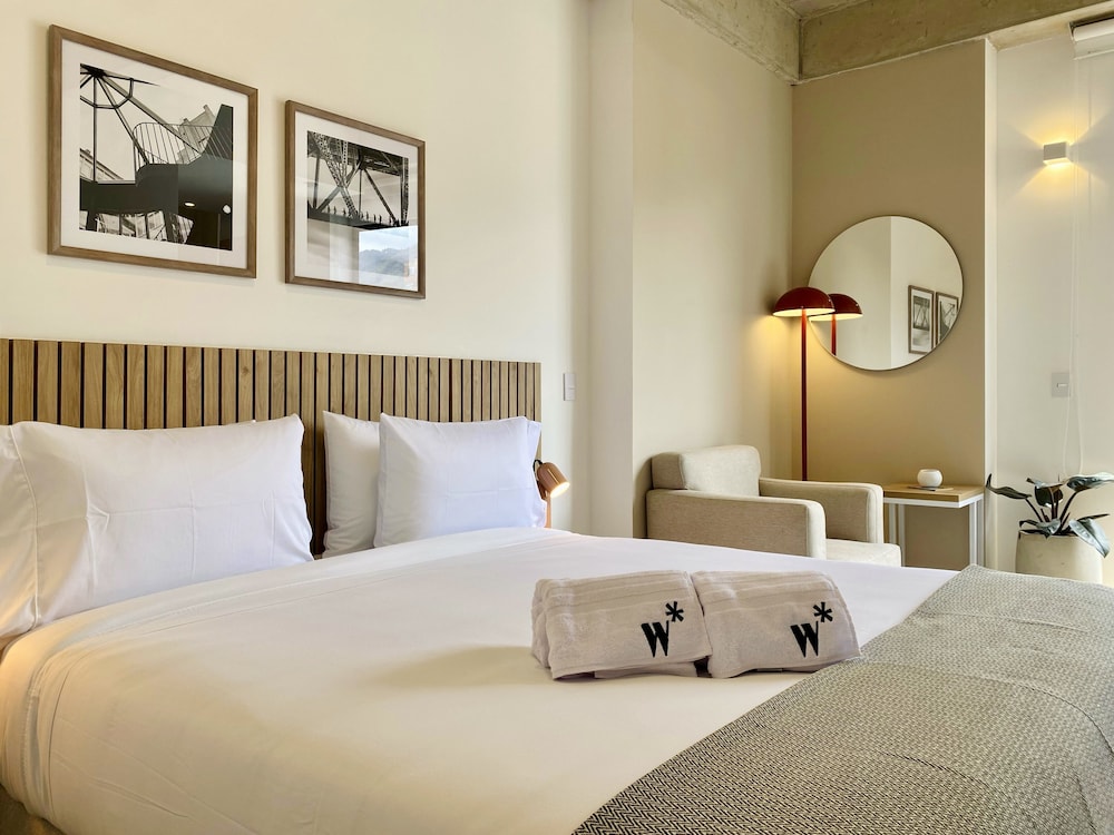 Studio Suite, 1 Bedroom, City View