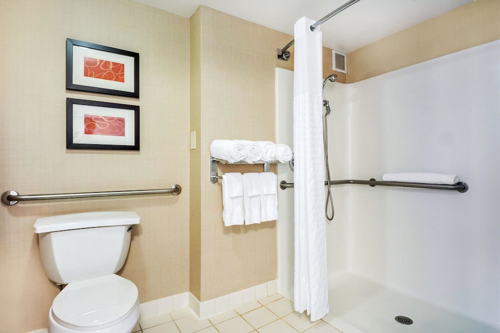 Comfort Suites at Woodbridge, Billede 2