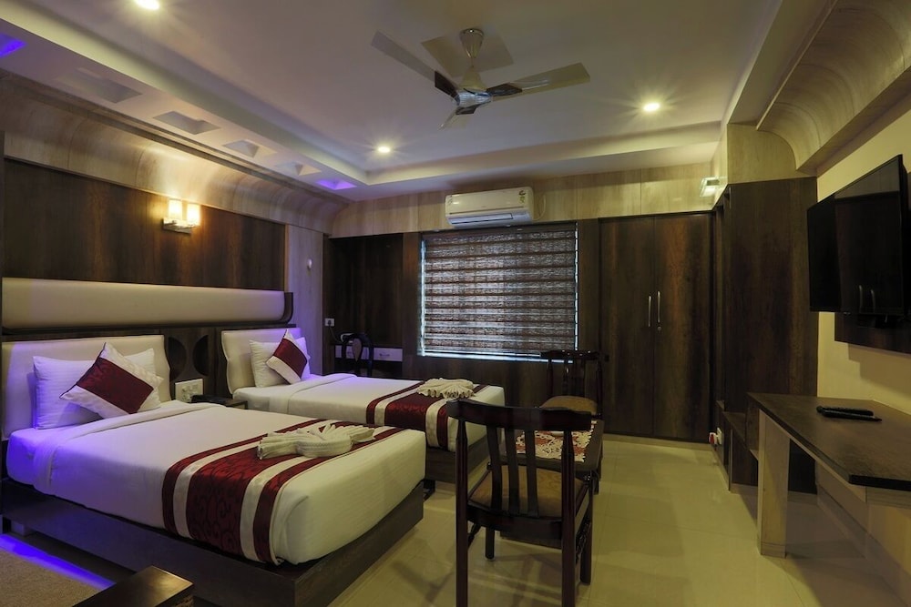 Deluxe Twin Room - Photo 1