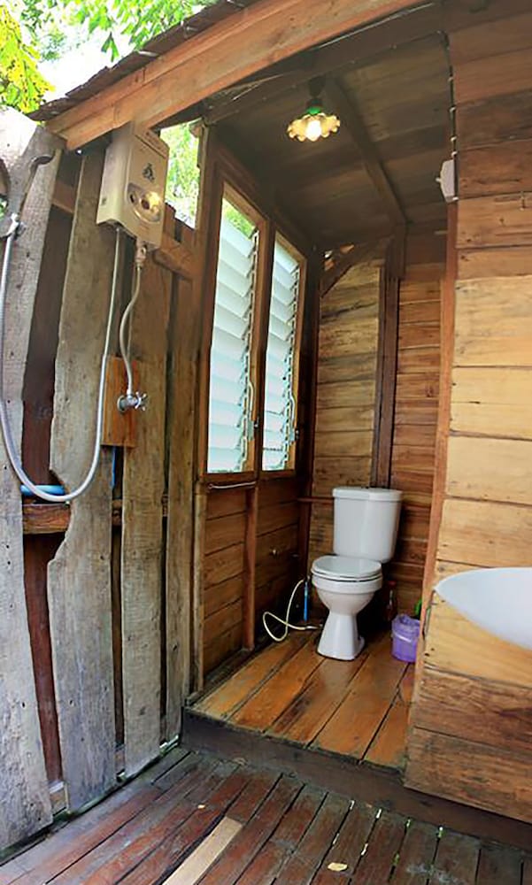 Cottage Treehouse Double photo 2