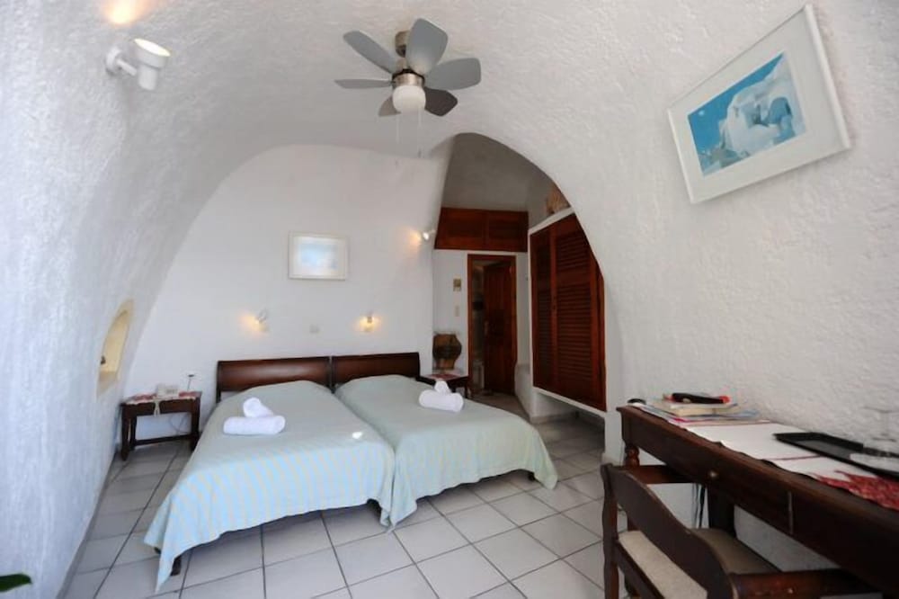 Superior Room - Photo 2