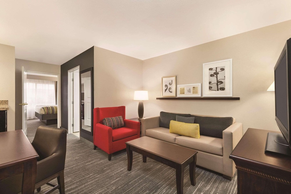 Suite, 1 King Bed, Non Smoking