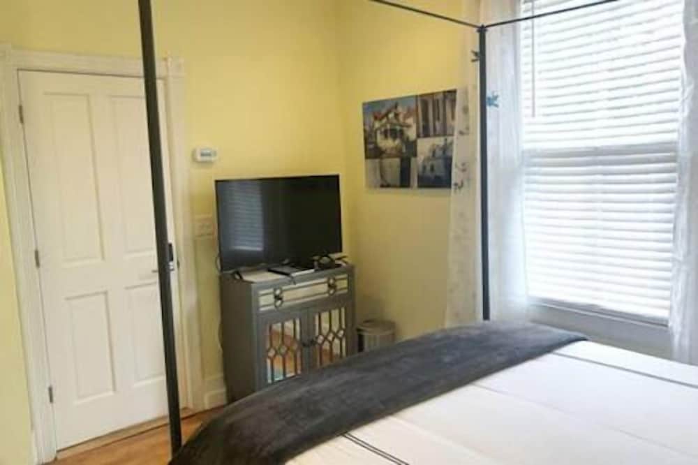 Room, 1 Queen Bed